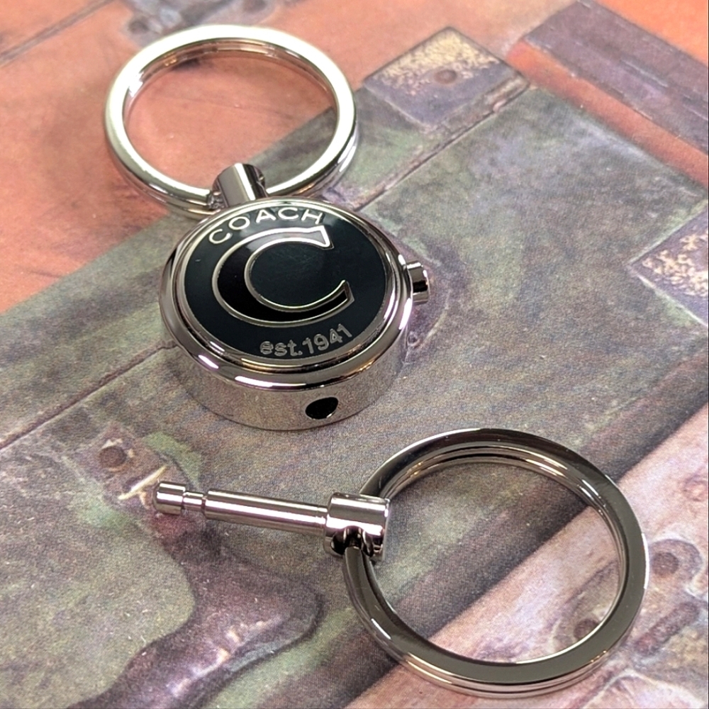 Coach Vintage Valet Keyring Dual Ring Detachable Key Fob Silver Tone New